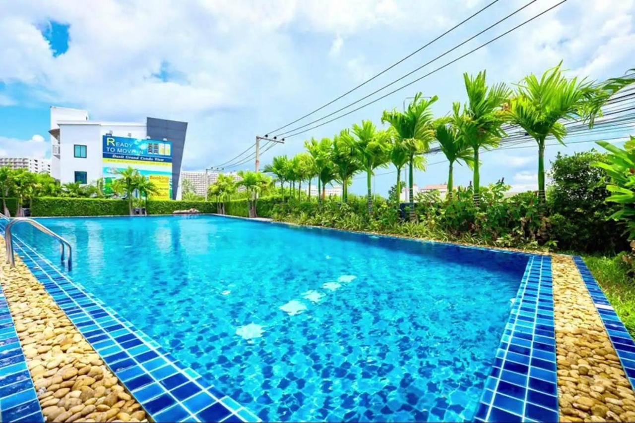 Dusit Grand Condo View Jomtien Beach Exterior photo